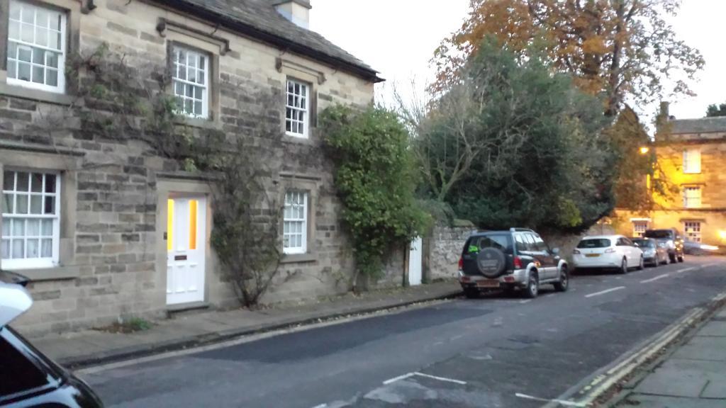 One Castle Street Bed And Breakfast Bakewell Exterior photo