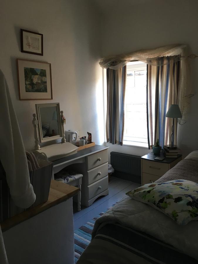 One Castle Street Bed And Breakfast Bakewell Exterior photo