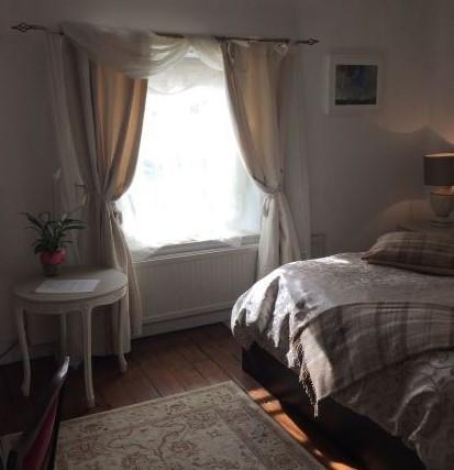 One Castle Street Bed And Breakfast Bakewell Exterior photo